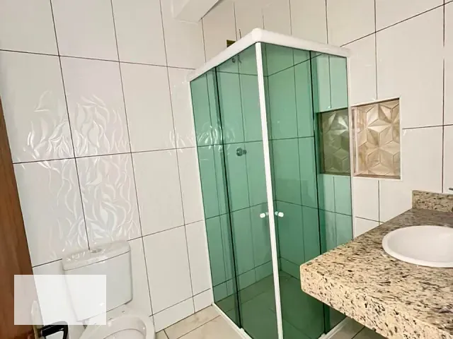 Apartamento 2 quartos e 1 banheiro, para alugar, no bairro Centro em Santos Dumont