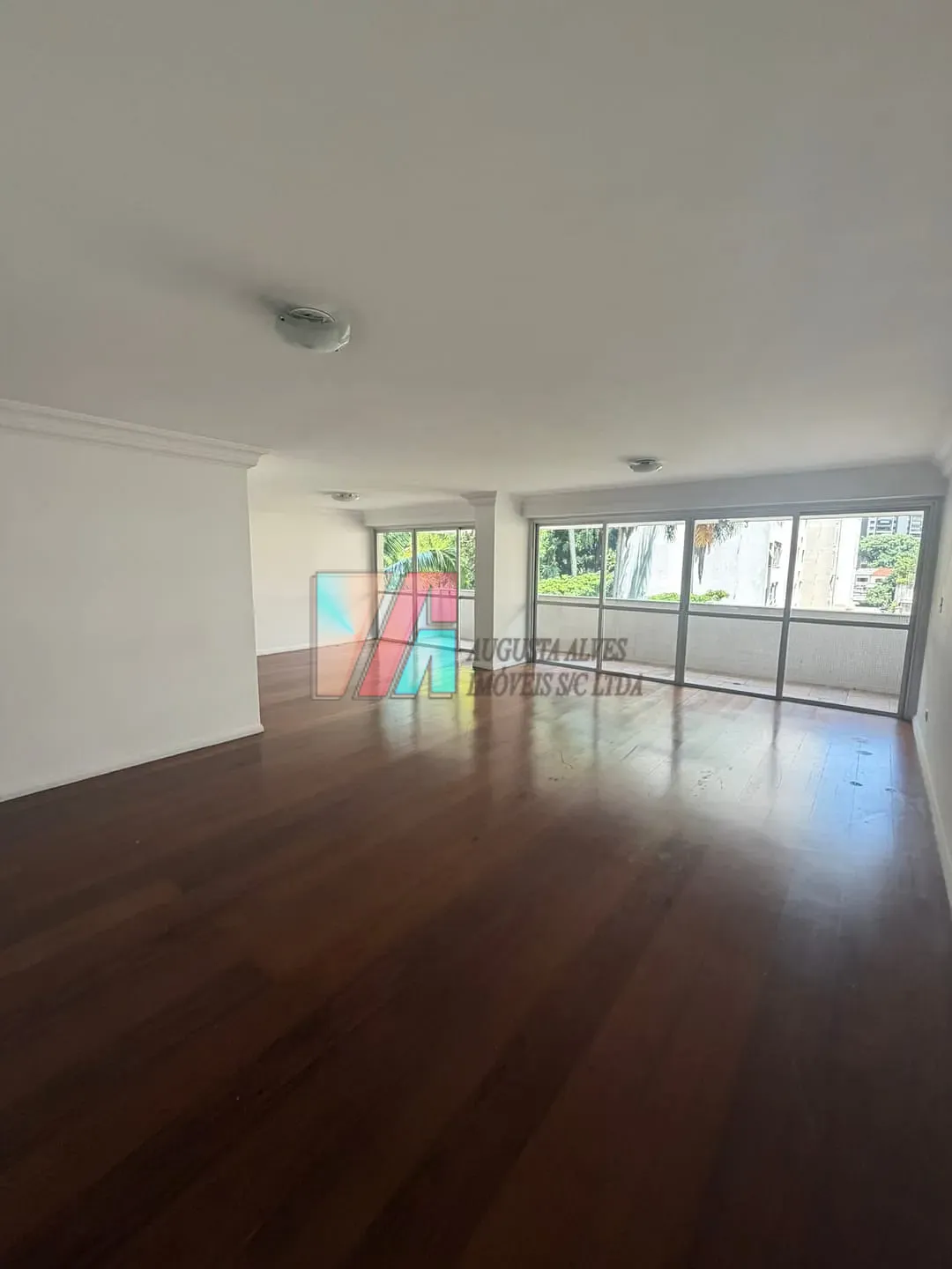 Apartamento, 3 quartos, 241 m² - Foto 4