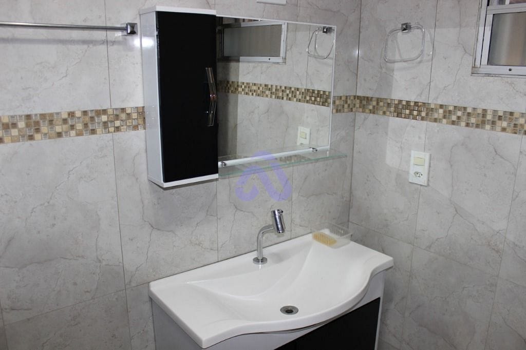 Apartamento à venda com 1 quarto, 55m² - Foto 32
