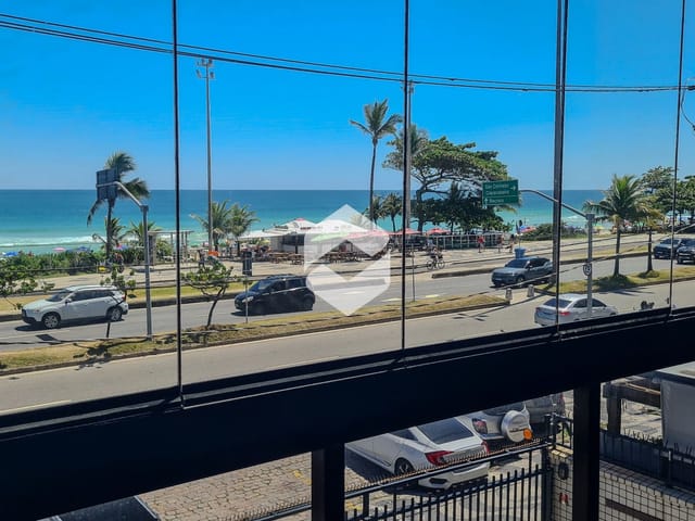 Apartamento com 200m² 3 quartos e 5 banheiros, à venda, no bairro Barra da Tijuca em Rio de Janeiro