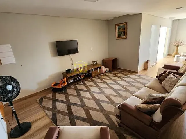 Apartamento 3 quartos e 2 banheiros, à venda, no bairro Jardim Porto Feliz em Porto Feliz