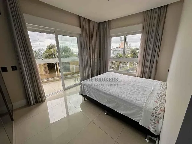 Apartamento com 215m² 3 quartos e 4 banheiros, à venda, no bairro Canasvieiras em Florianópolis