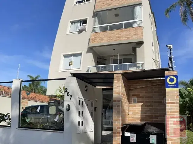 Apartamento 4 quartos e 2 banheiros, à venda, no bairro Continental em Itapoá