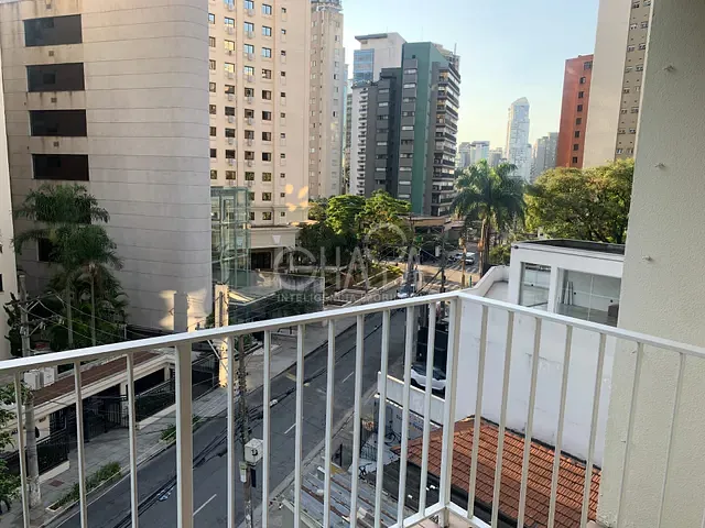 Apartamento 2 quartos e 2 banheiros, à venda, no bairro Vila Olímpia em São Paulo