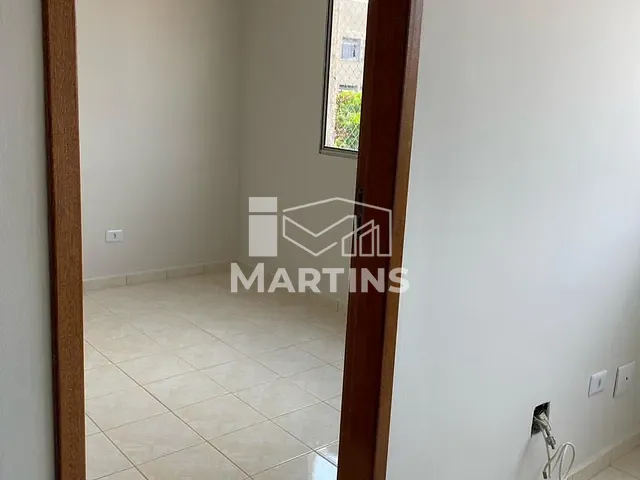 Apartamento 2 quartos e 1 banheiro, à venda, no bairro Jardim Leônidas Moreira em São Paulo