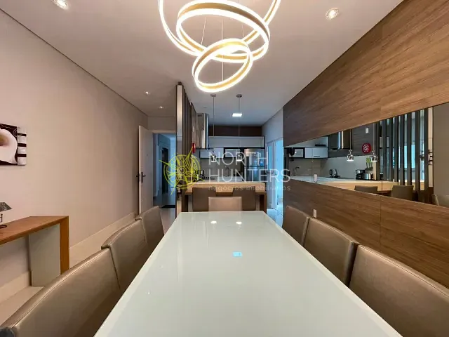 Apartamento com 180m² 3 quartos e 4 banheiros, à venda ou para alugar, no bairro Jurerê Internacional em Florianópolis