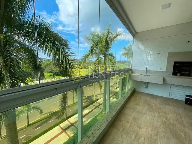 Apartamento com 180m² 3 quartos e 4 banheiros, à venda ou para alugar, no bairro Jurerê Internacional em Florianópolis