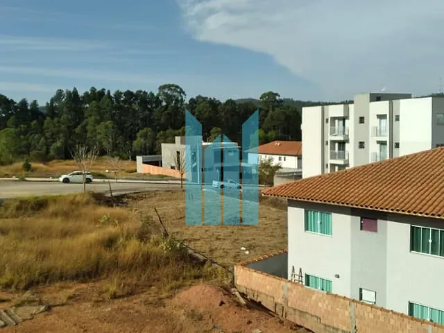 Apartamento com 78m² 2 quartos e 2 banheiros, à venda, no bairro Parque Pinheiros em Poços de Caldas