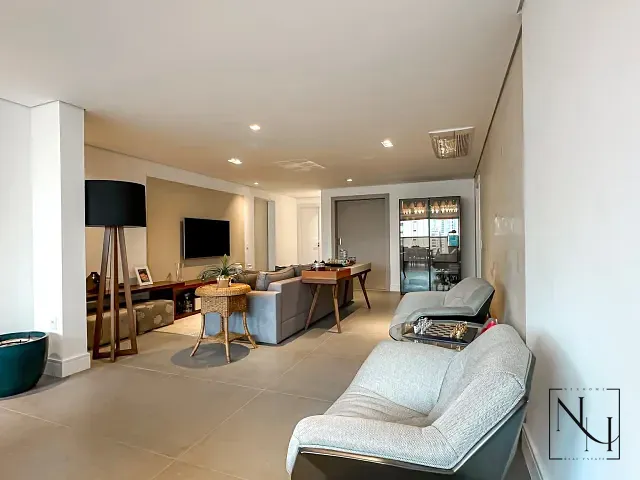 Apartamento com 157m² 3 quartos e 5 banheiros, à venda, no bairro Brooklin em São Paulo