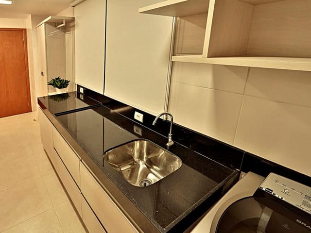 Apartamento 4 quartos e 1 banheiro, à venda, no bairro Miramar em João Pessoa