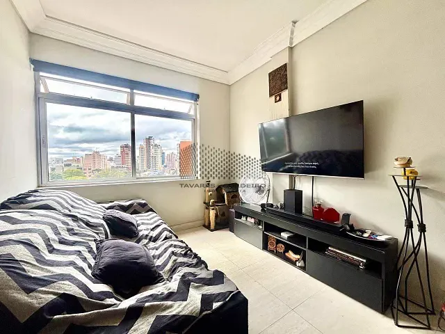 Apartamento com 90m² 3 quartos e 2 banheiros, à venda, no bairro Batel em Curitiba