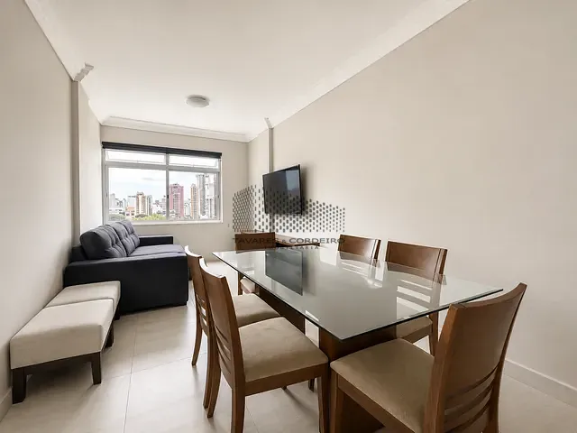Apartamento com 90m² 3 quartos e 2 banheiros, à venda, no bairro Batel em Curitiba