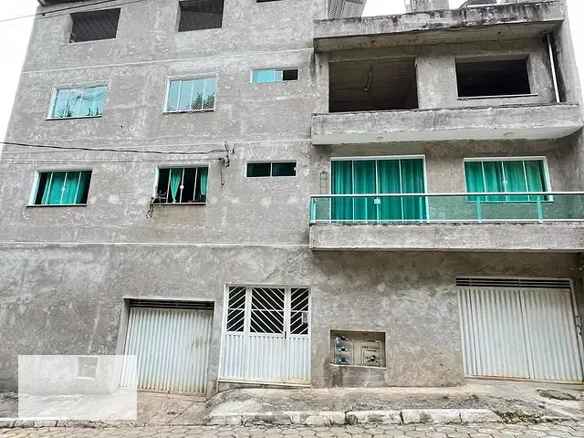 Apartamento 3 quartos e 2 banheiros, para alugar, no bairro Centro em Santos Dumont
