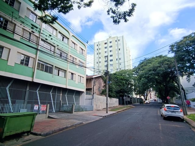 Foto do Apartamento - Vende Apº 02 quartos no Edifício Monza, Zona 07, ótima localização, a 1 quadra da Av Colombo, Condor e UEM. Coz. com armário e banheiro reformado. | Wagner Inhesta broker