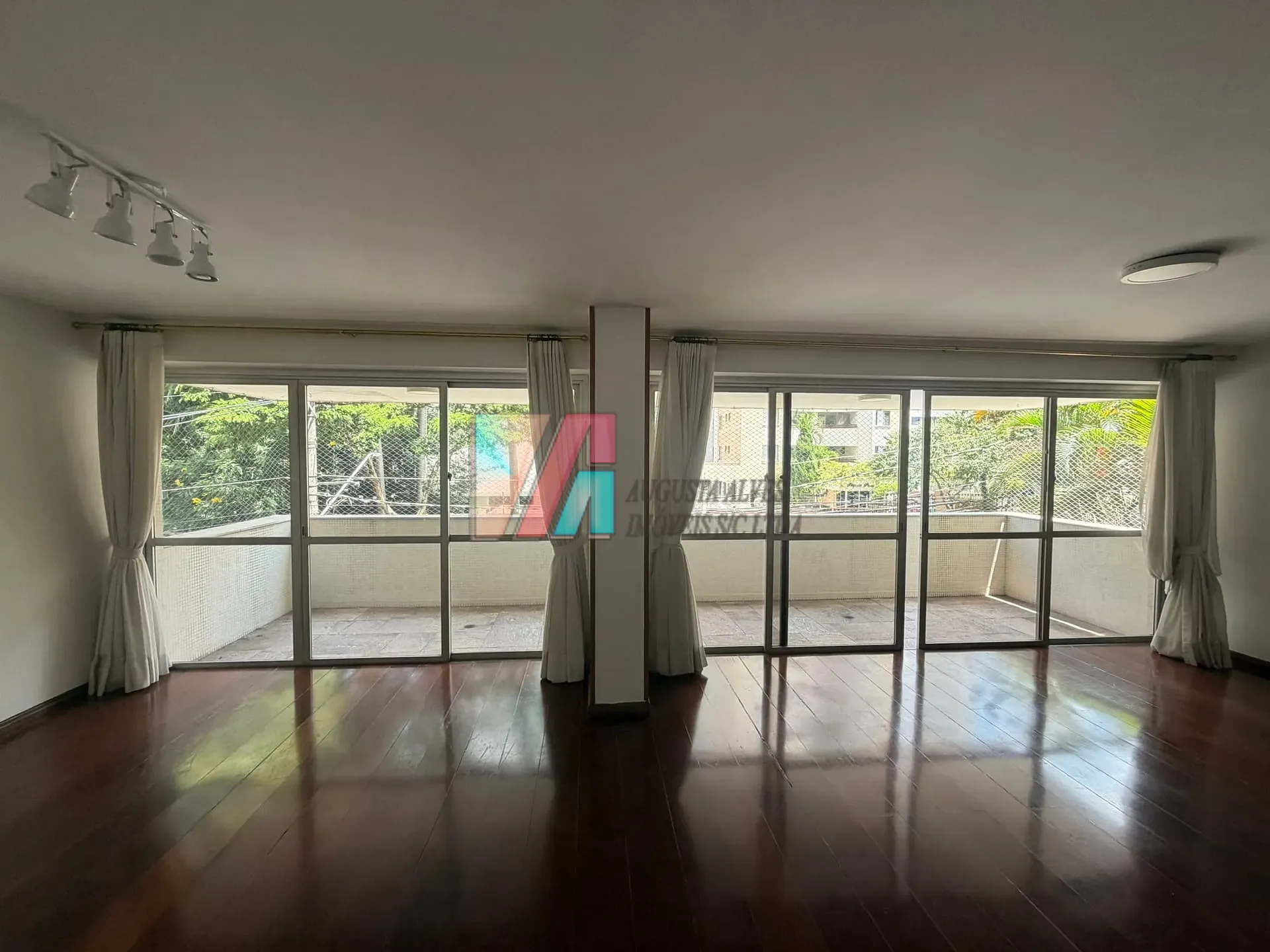 Apartamento, 3 quartos, 241 m² - Foto 5