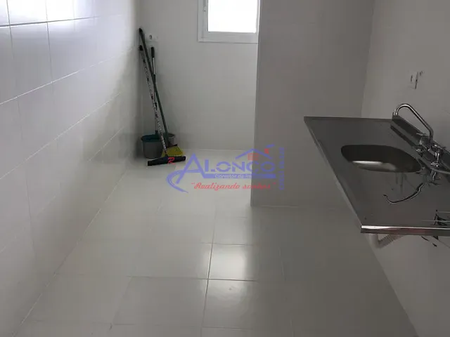 Apartamento 3 quartos e 1 banheiro, à venda, no bairro Jardim Califórnia em Jacareí
