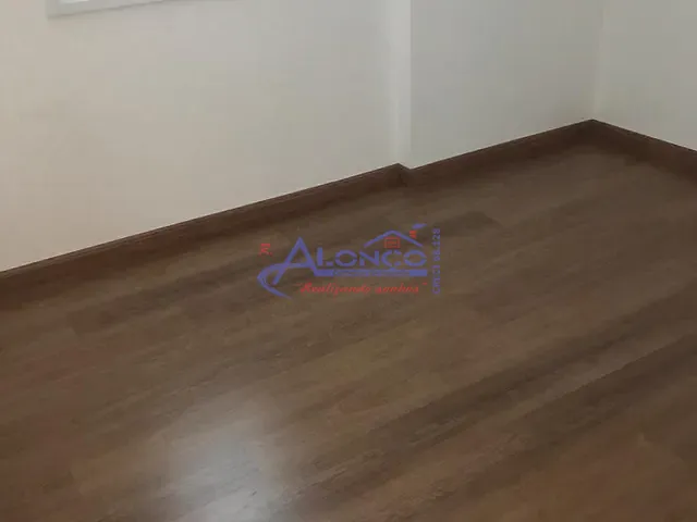 Apartamento 3 quartos e 1 banheiro, à venda, no bairro Jardim Califórnia em Jacareí