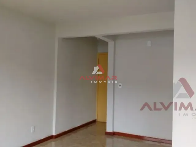 Apartamento 2 quartos e 2 banheiros, para alugar, no bairro Colina / São Geraldo em Volta Redonda