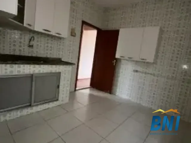 Apartamento 2 quartos e 1 banheiro, para alugar, no bairro Guadalupe em Rio de Janeiro