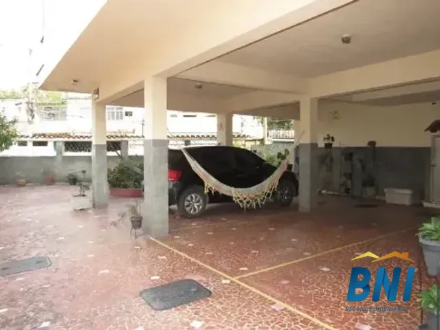 Apartamento 2 quartos e 1 banheiro, para alugar, no bairro Guadalupe em Rio de Janeiro