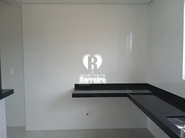 Apartamento 3 quartos e 1 banheiro, à venda, no bairro Barreiro em Belo Horizonte