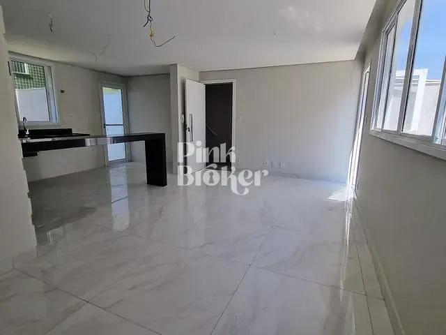 Apartamento com 165m² 3 quartos e 2 banheiros, à venda, no bairro Cabral em Contagem