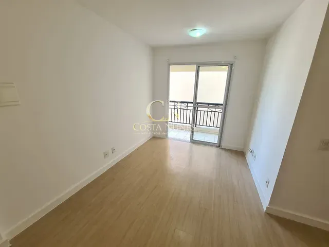 Apartamento 1 quarto e 1 banheiro, à venda, no bairro Vila Buarque em São Paulo