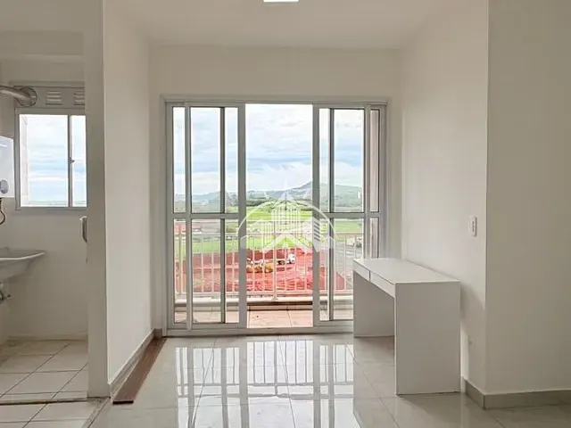 Apartamento 2 quartos e 2 banheiros, à venda, no bairro Chácaras Antonieta em Limeira