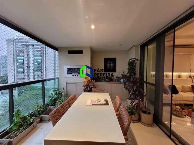 Apartamento com 157m² 4 quartos e 4 banheiros, à venda, no bairro Barra da Tijuca em Rio de Janeiro