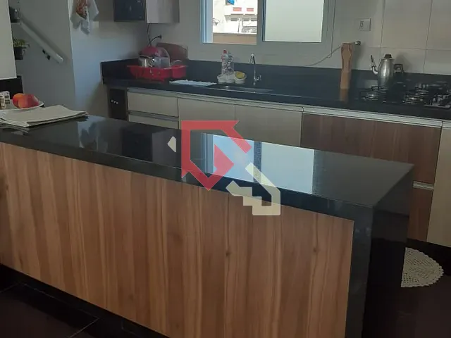 Apartamento com 230m² 3 quartos e 1 banheiro, à venda, no bairro Vila Nossa Senhora das Vitórias em Mauá