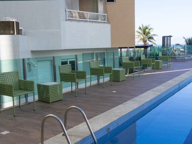 Apartamento 2 quartos e 2 banheiros, à venda, no bairro Armação em Salvador