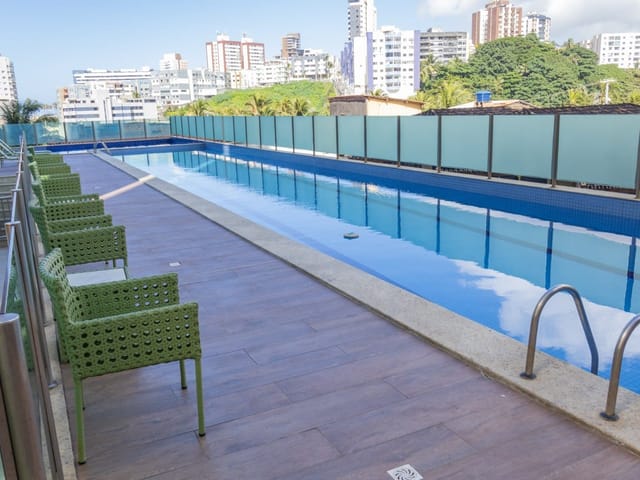 Apartamento 2 quartos e 2 banheiros, à venda, no bairro Armação em Salvador