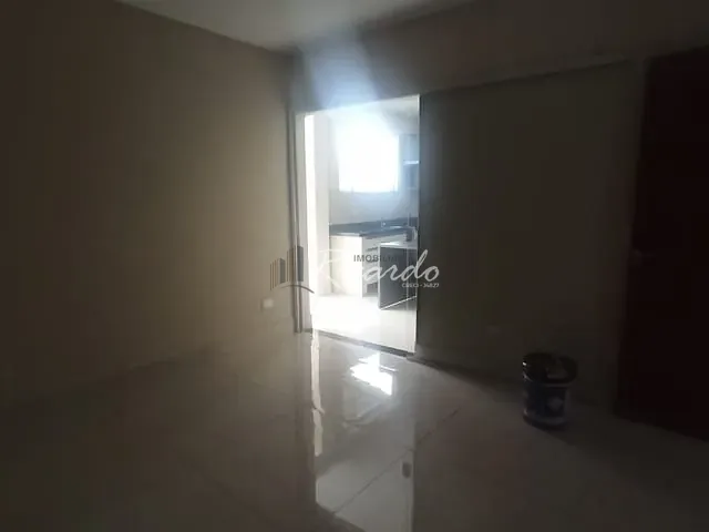 Apartamento com 120m² 2 quartos e 1 banheiro, à venda, no bairro Vila Aratimbo em Arapongas