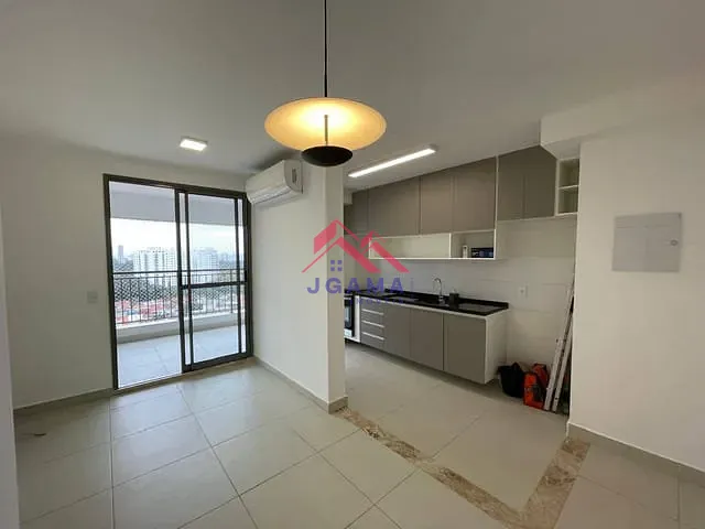 Apartamento 2 quartos e 2 banheiros, à venda, no bairro Chácara Santo Antônio (Zona Sul) em São Paulo