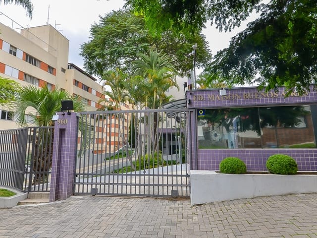 Apartamento com 332m² 3 quartos e 5 banheiros, à venda, no bairro Água Verde em Curitiba