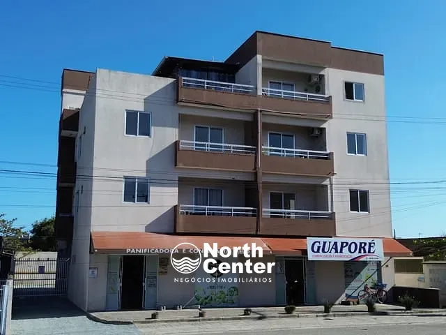 Apartamento 2 quartos e 1 banheiro, para alugar, no bairro Costeira em Balneário Barra do Sul