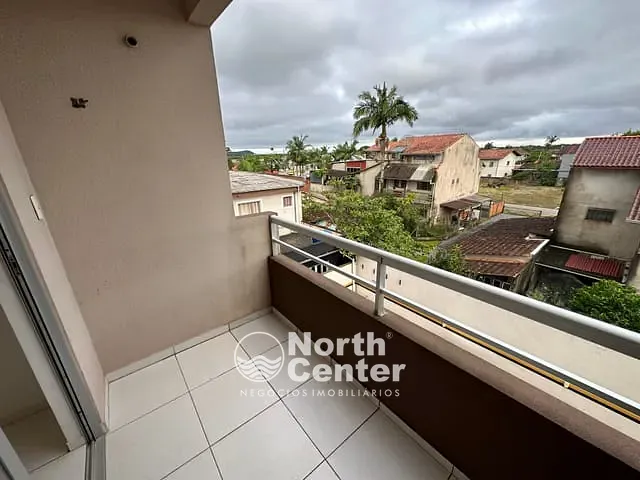 Apartamento 2 quartos e 1 banheiro, para alugar, no bairro Costeira em Balneário Barra do Sul