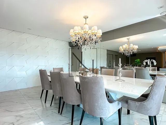 Apartamento com 258m² 3 quartos e 5 banheiros, à venda, no bairro Vila Cordeiro em São Paulo