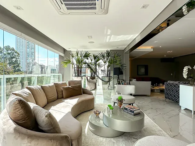 Apartamento com 258m² 3 quartos e 5 banheiros, à venda, no bairro Vila Cordeiro em São Paulo