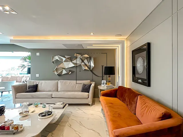Apartamento com 258m² 3 quartos e 5 banheiros, à venda, no bairro Vila Cordeiro em São Paulo