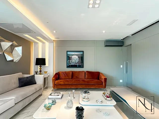 Apartamento com 258m² 3 quartos e 5 banheiros, à venda, no bairro Vila Cordeiro em São Paulo