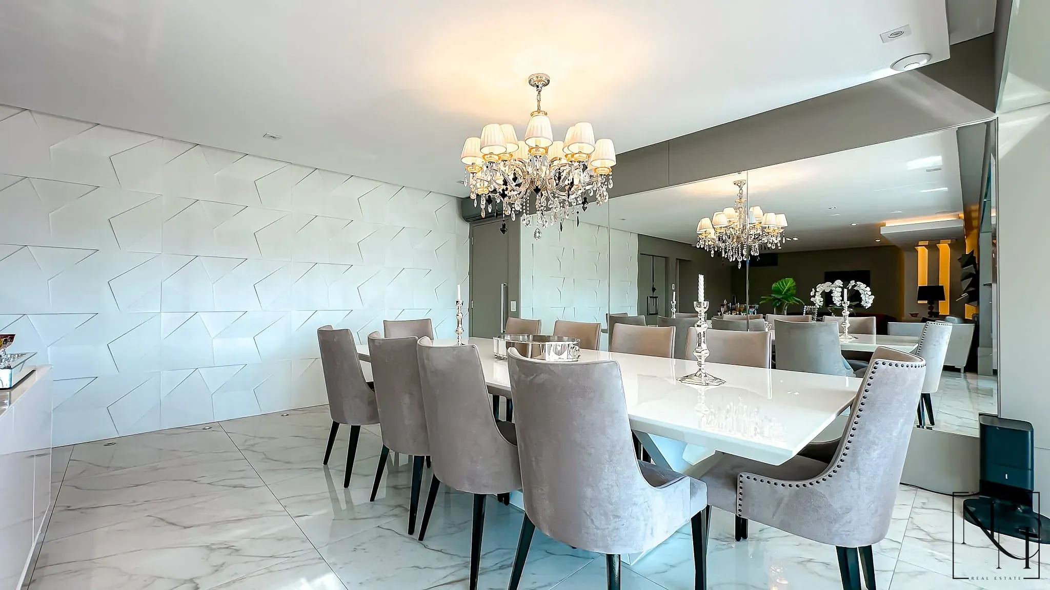 Apartamento, 3 quartos, 258 m² - Foto 4