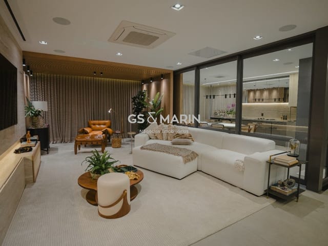 Apartamento com 368m² 3 quartos e 3 banheiros, à venda, no bairro Santa Rosa em Londrina