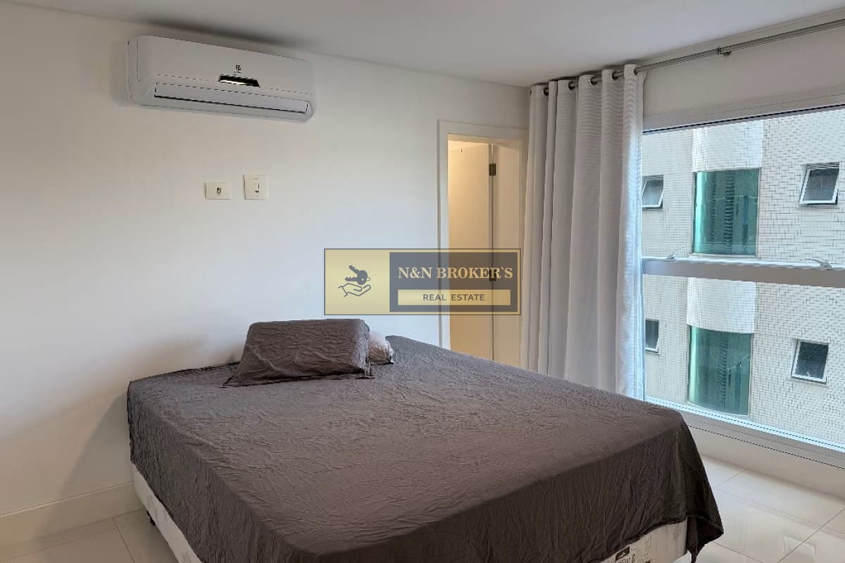 Apartamento para alugar com 3 quartos, 122m² - Foto 13