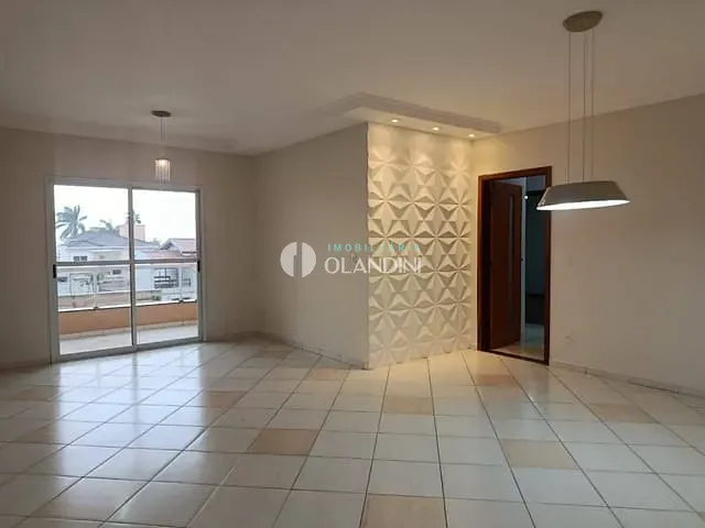 Apartamento com 115m² 3 quartos e 2 banheiros, para alugar, no bairro Jardim Resek em Artur Nogueira