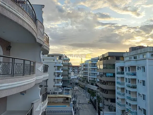 Apartamento com 1m² 3 quartos e 2 banheiros, à venda, no bairro Centro em Cabo Frio