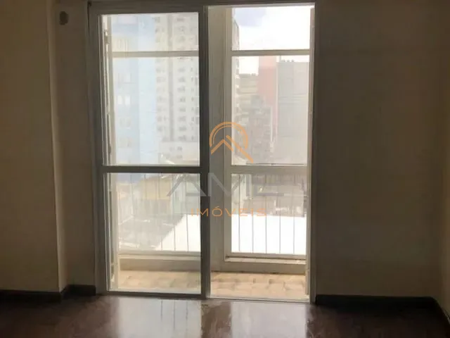 Apartamento 3 quartos e 3 banheiros, à venda, no bairro Centro em Pelotas