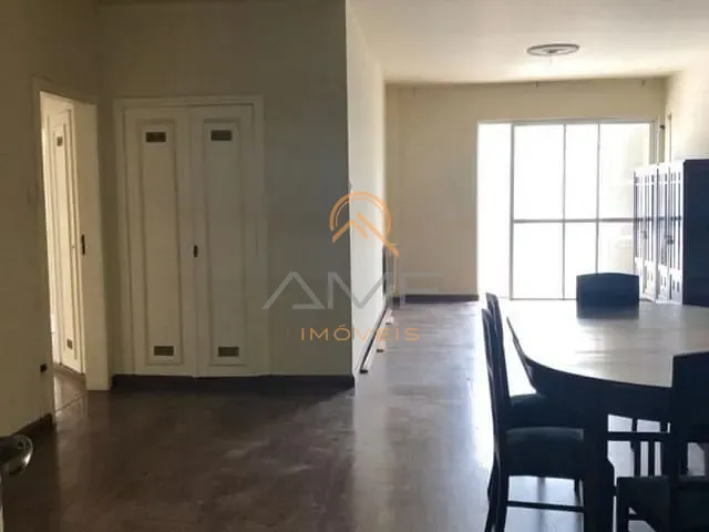 Apartamento 3 quartos e 3 banheiros, à venda, no bairro Centro em Pelotas