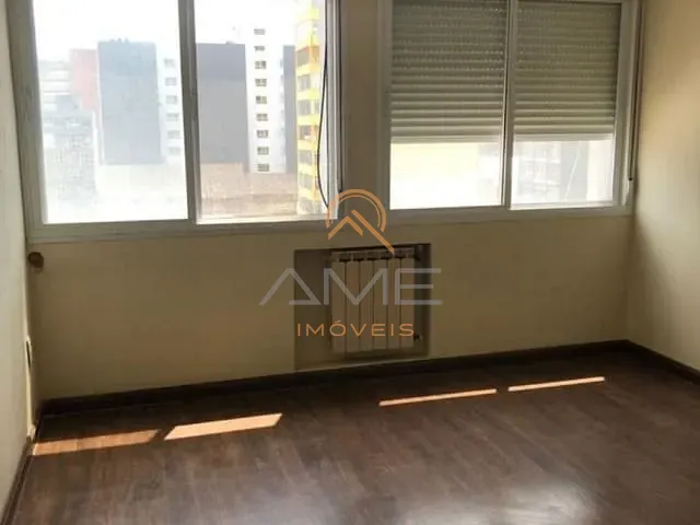 Apartamento 3 quartos e 3 banheiros, à venda, no bairro Centro em Pelotas