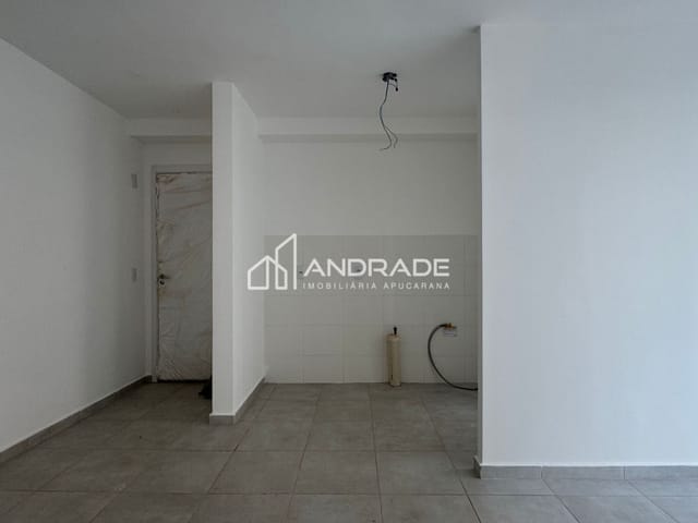 Apartamento 3 quartos e 1 banheiro, para alugar, no bairro Núcleo Habitacional Papa João Paulo I em Apucarana